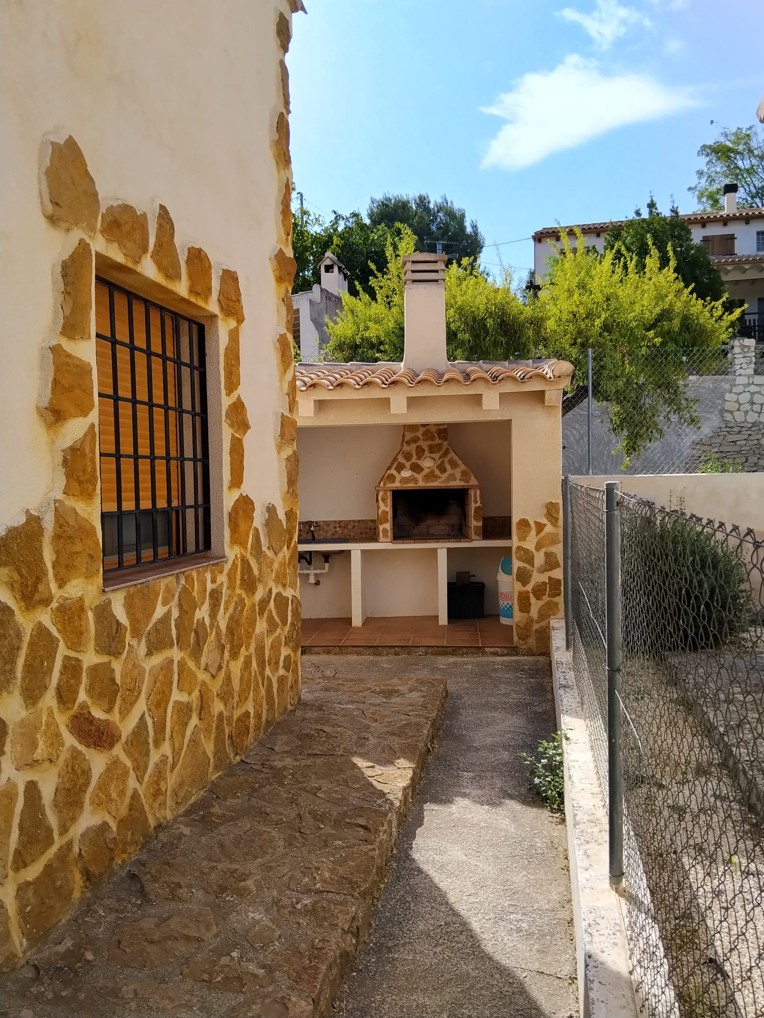 Vista exterior de la casa rural